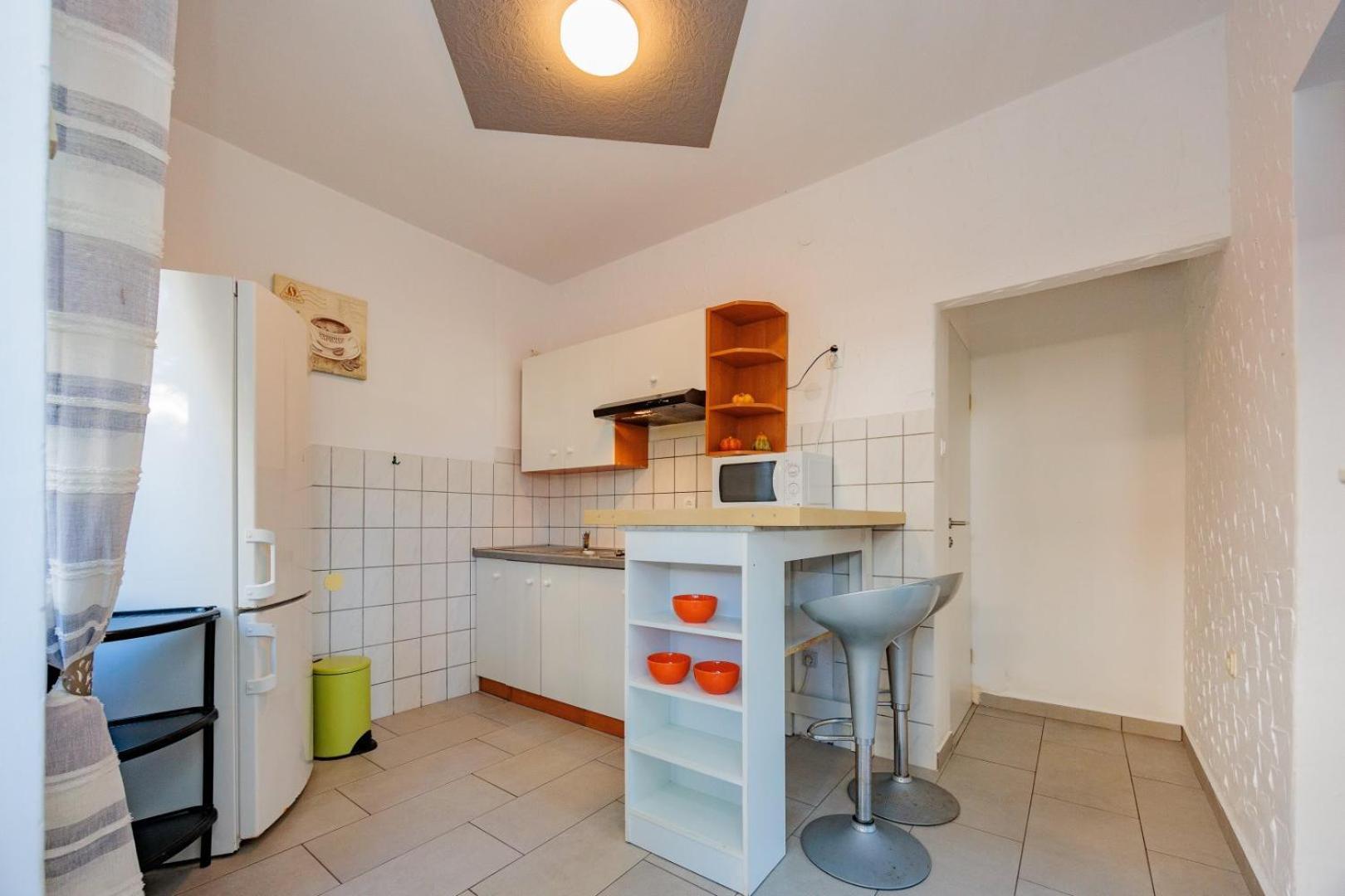 Crowonder Lucky Holiday House With Pool And Patio 30 Meters From The Beach Ζαντάρ Εξωτερικό φωτογραφία