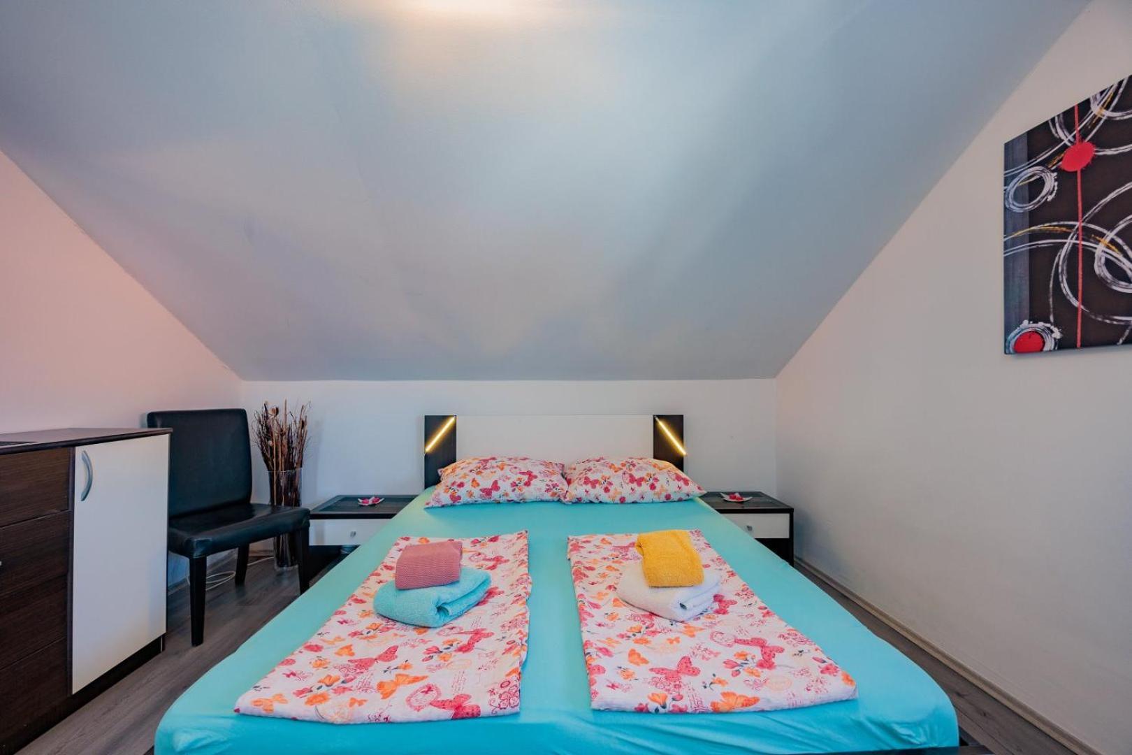 Crowonder Lucky Holiday House With Pool And Patio 30 Meters From The Beach Ζαντάρ Εξωτερικό φωτογραφία
