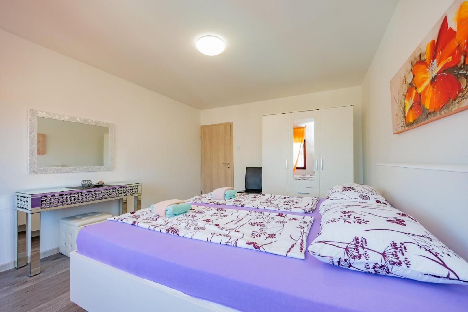 Crowonder Lucky Holiday House With Pool And Patio 30 Meters From The Beach Ζαντάρ Εξωτερικό φωτογραφία
