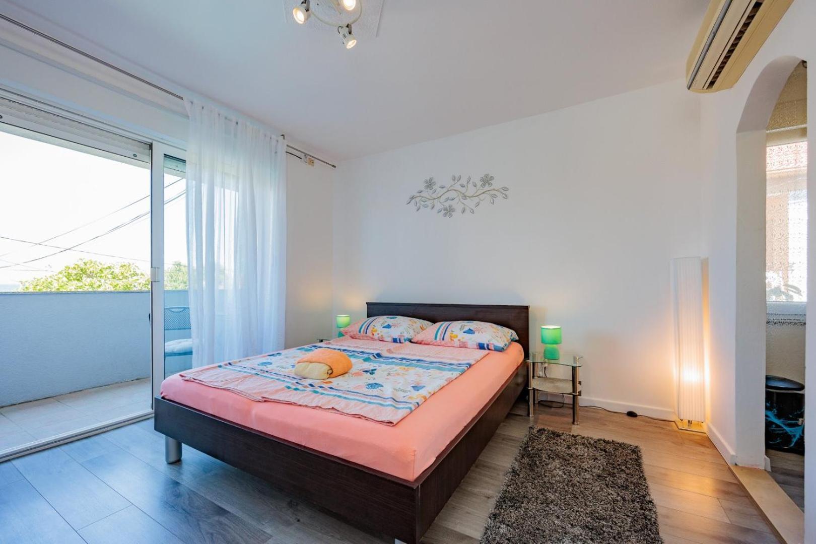 Crowonder Lucky Holiday House With Pool And Patio 30 Meters From The Beach Ζαντάρ Εξωτερικό φωτογραφία