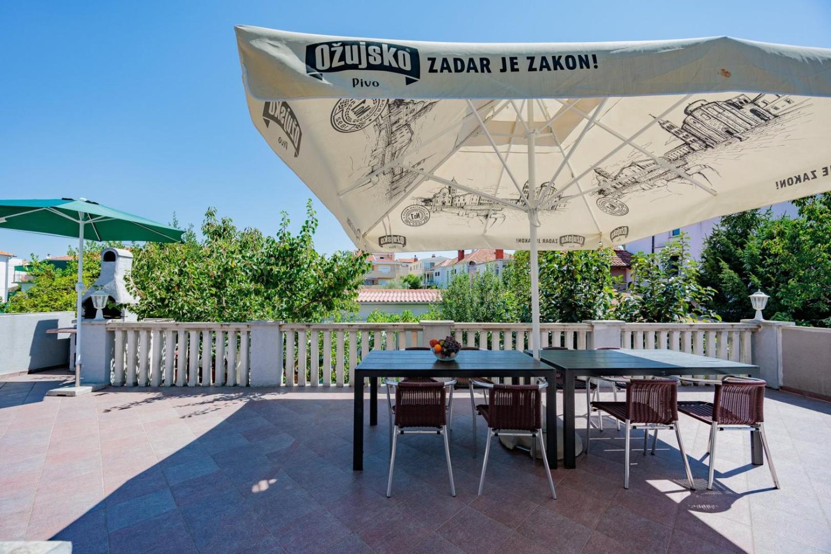 Crowonder Lucky Holiday House With Pool And Patio 30 Meters From The Beach Ζαντάρ Εξωτερικό φωτογραφία